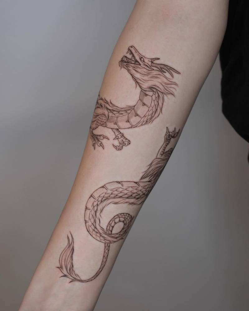 20 Dragon Tattoos for Women That Soar Above The Rest