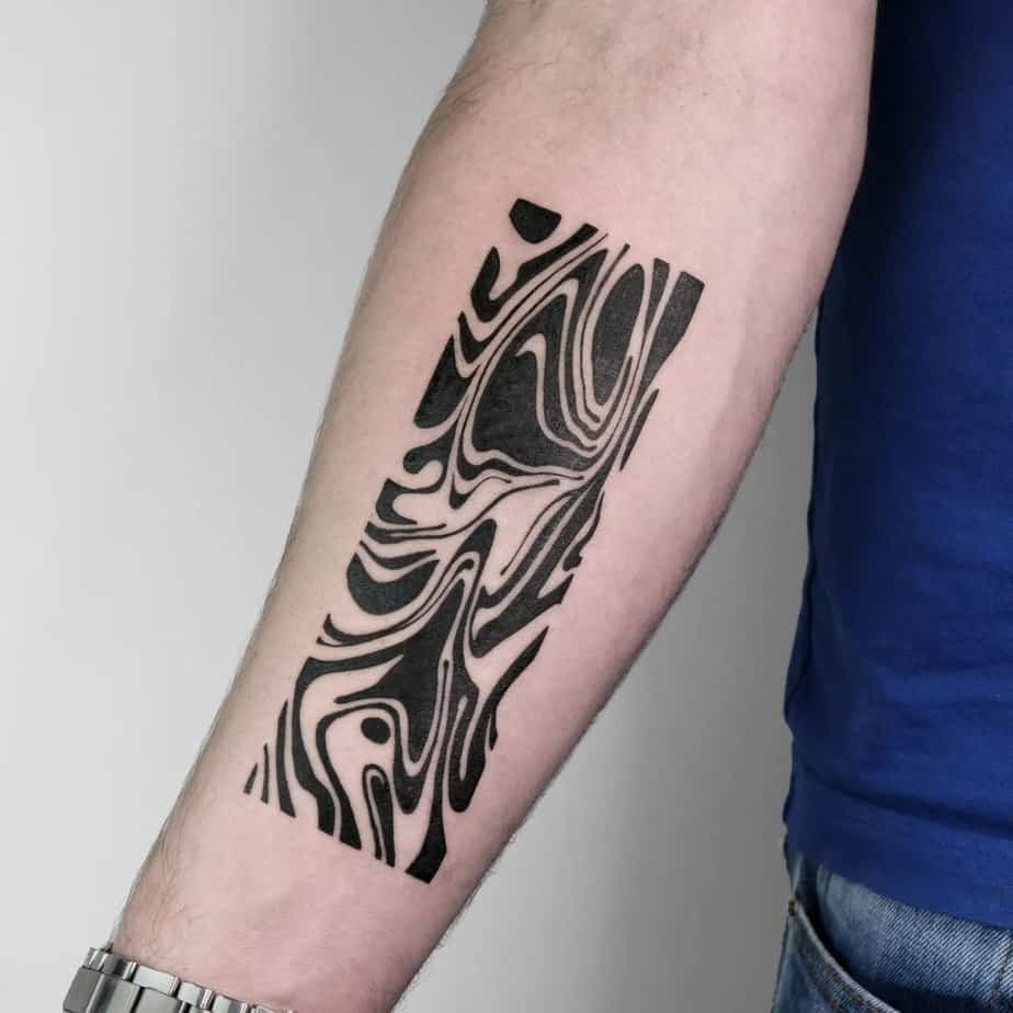 Minimalistic black-and-white suminagashi patch, compact and intricate