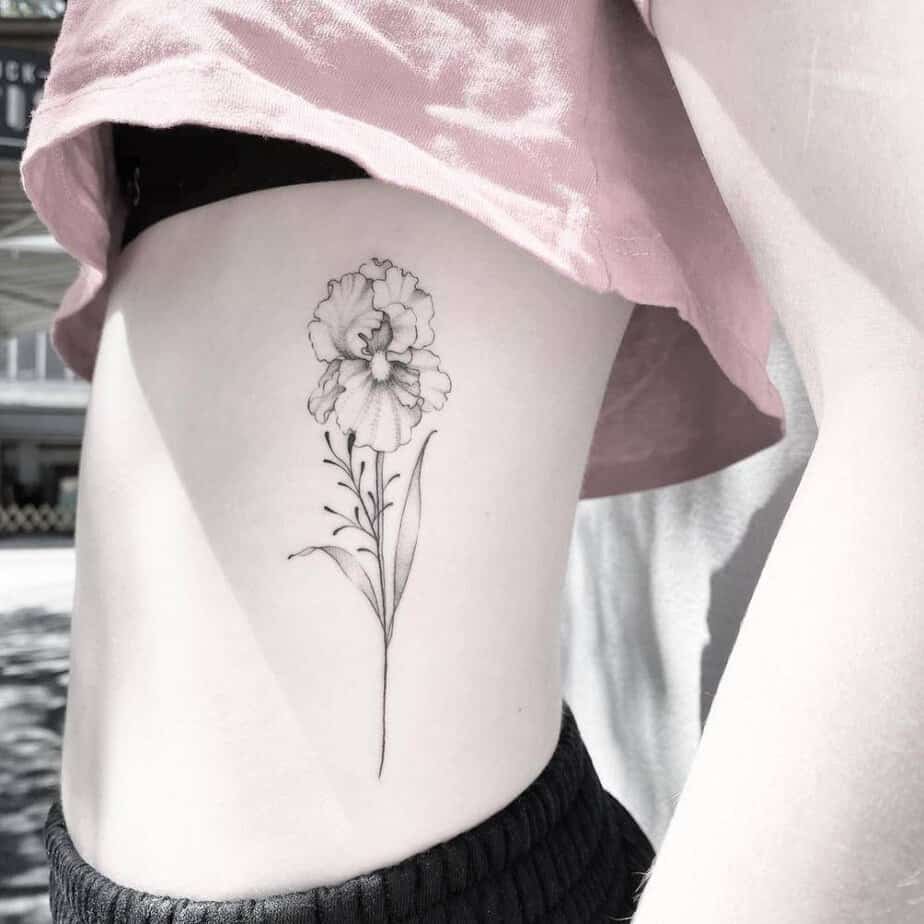 20 Iris Tattoo Ideas That Are Simply Petal Perfect