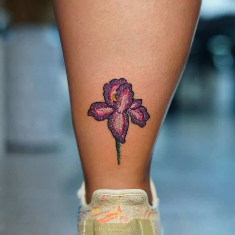 20 Iris Tattoo Ideas That Are Simply Petal Perfect