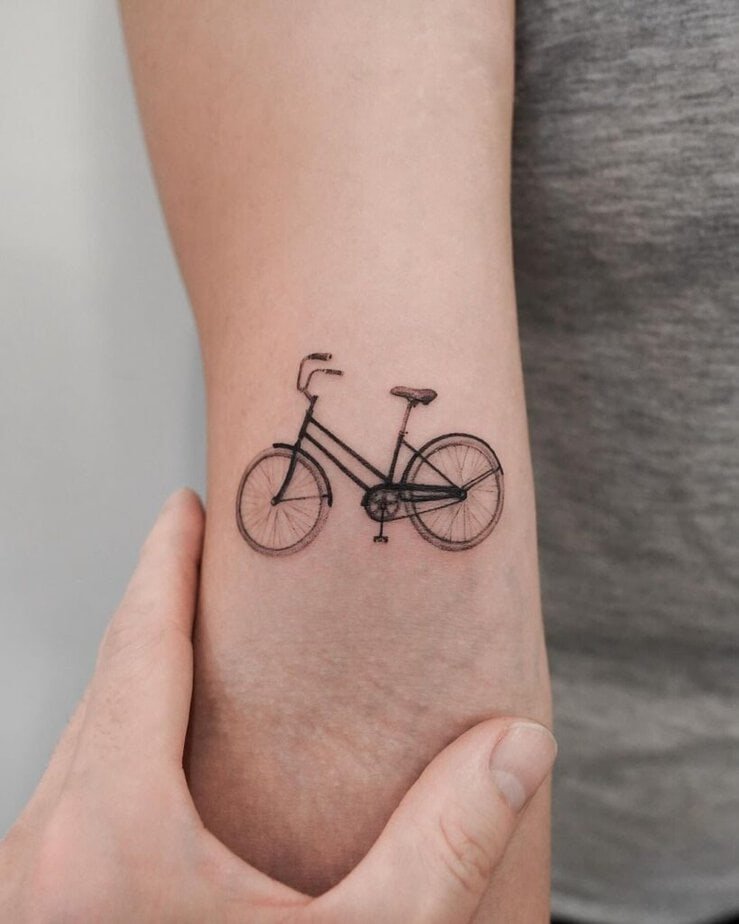 4. Black and gray bicycle