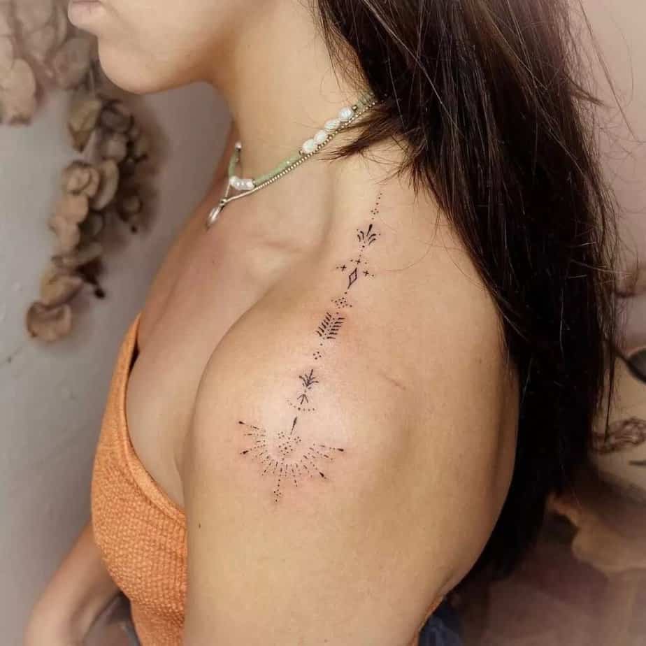 2. Ornamental shoulder piece