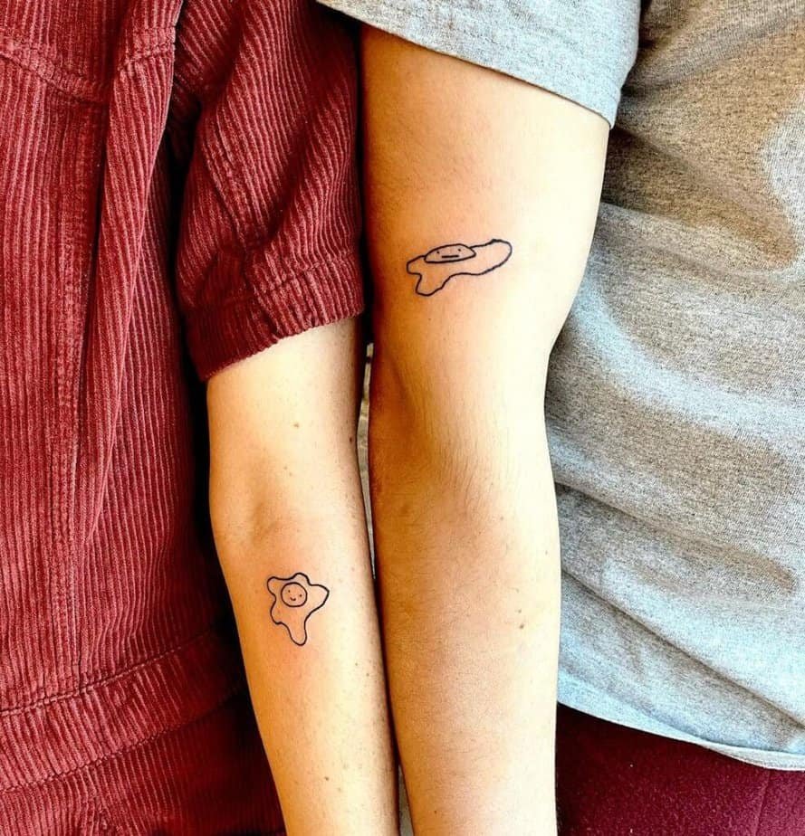 4. A matching egg tattoo