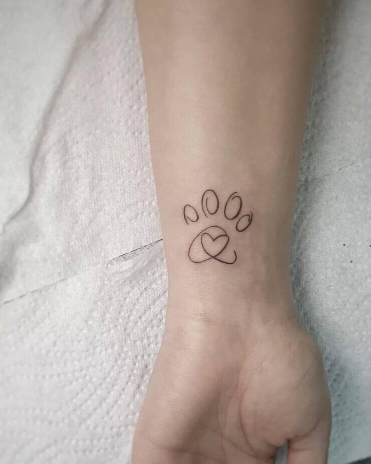 18 Charming Cat Paw Tattoos That Will Make You Say 