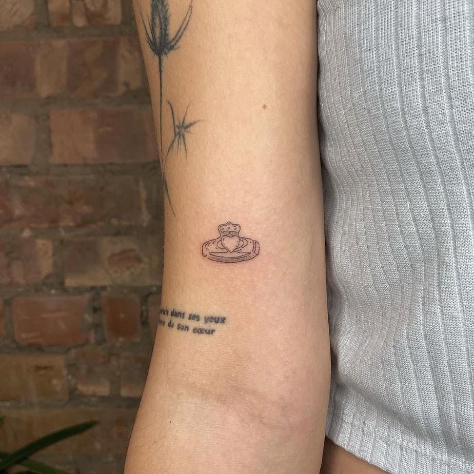 Celtic Claddagh tattoos