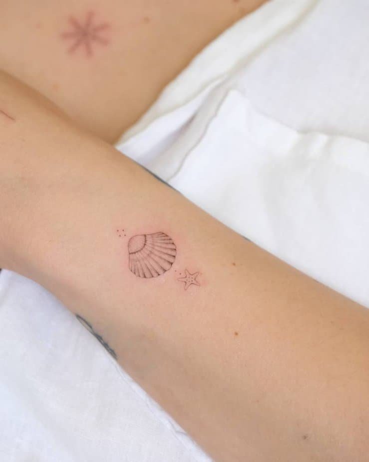 Seashell and starfish tattoo